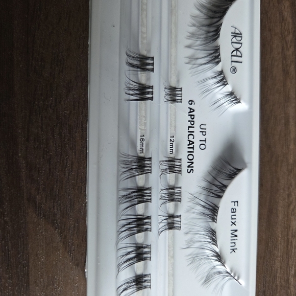 KISS Wisps New & Ardell Faux Mink - Picture 7 of 7